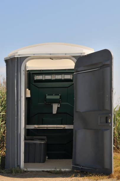 Best Portable bathroom rental  in Burns Harbor, IN